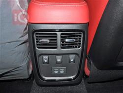 کرایسلەر 300